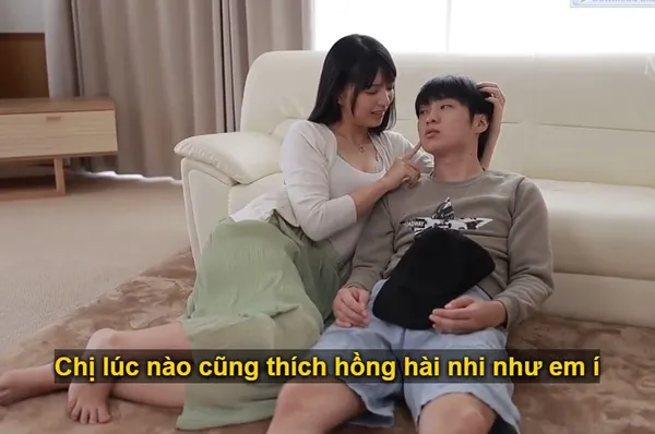 Cậu nhóc thất tình đang buồn thì gặp phải thợ săn hồng hài nhi